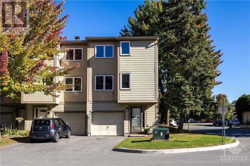 26 PEARY Way  Ottawa, K2L1Z8 | Image 1