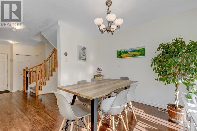 20 KINCARDINE Drive  Ottawa, K2V1B3 | Image 10