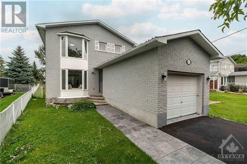 1233 DUSSERE Street  Ottawa, K1C1P1 | Image 1