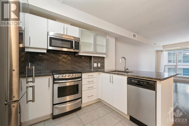  1806 - 195 BESSERER Street  Ottawa, K1N0B6 | Image 3