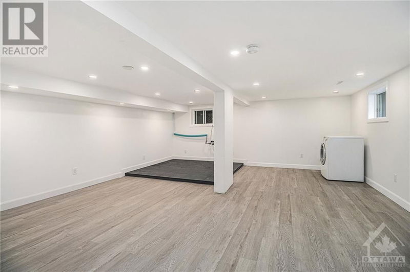 531 LADEROUTE Avenue  Ottawa, K1Z5V9 | Image 24