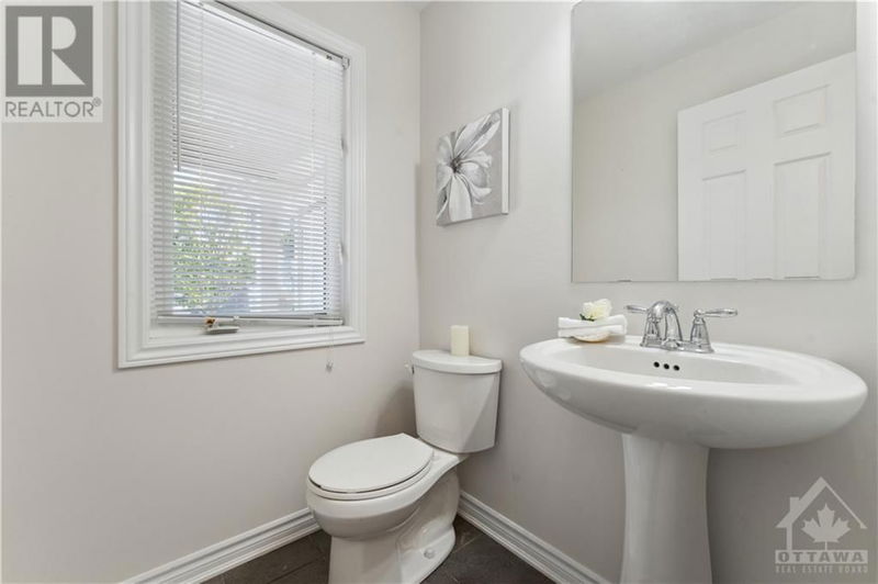 432 WHITE ARCTIC Avenue  Ottawa, K2J0T3 | Image 18