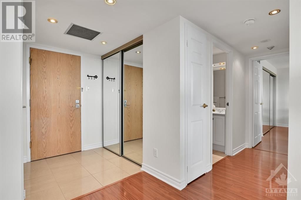 1500 RIVERSIDE DRIVE UNIT#PH2406 Image 5