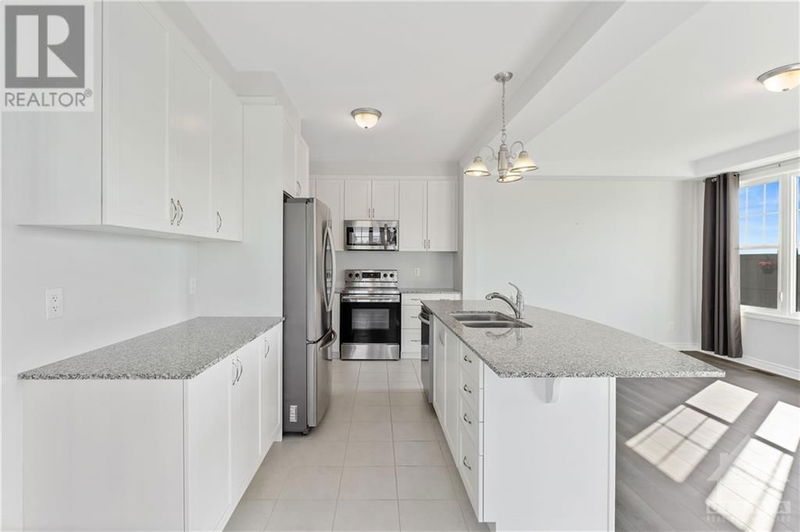 301 SWEETCLOVER Way  Ottawa, K4A1E5 | Image 7