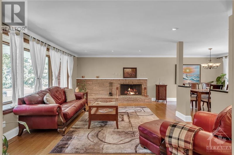 2055 THORNE Avenue  Ottawa, K1H5X4 | Image 5