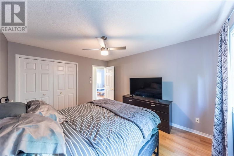 327 AIRTH Boulevard  Renfrew, K7V4B6 | Image 19