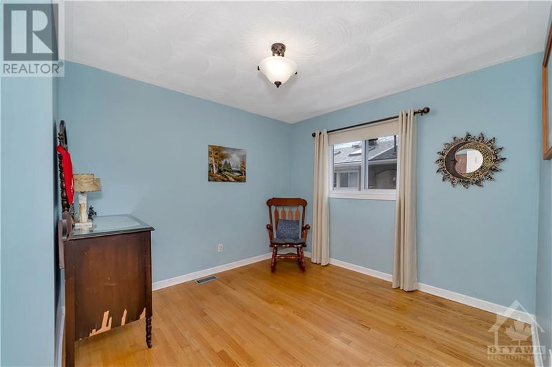 882 TROJAN Avenue  Ottawa, K1K2R2 | Image 14