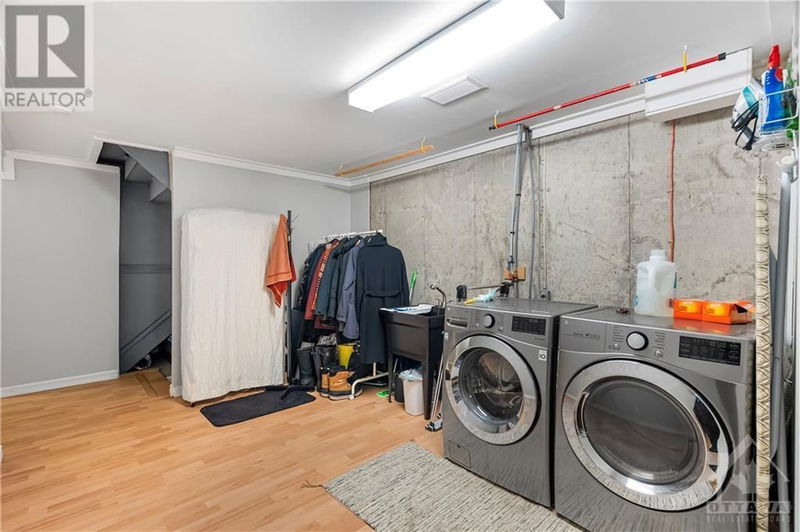 192 HOLLAND Avenue  Ottawa, K1Y0Y5 | Image 25