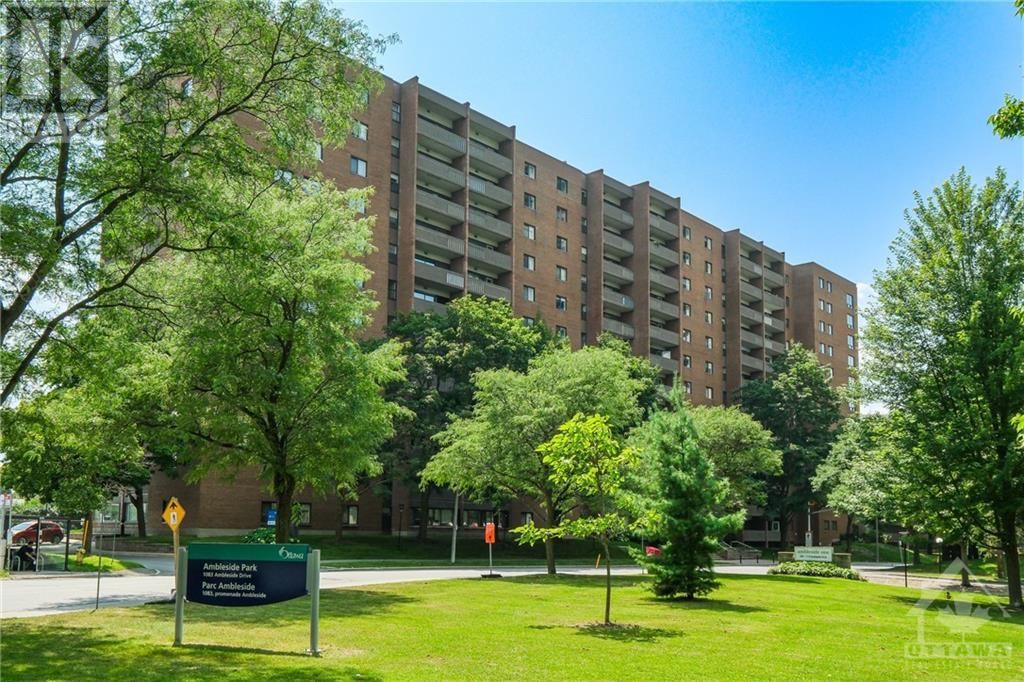 1100 AMBLESIDE DRIVE UNIT#1115 Image 30