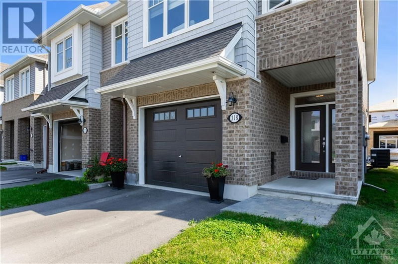 318 COSANTI Drive  Stittsville, K2S1B6 | Image 2