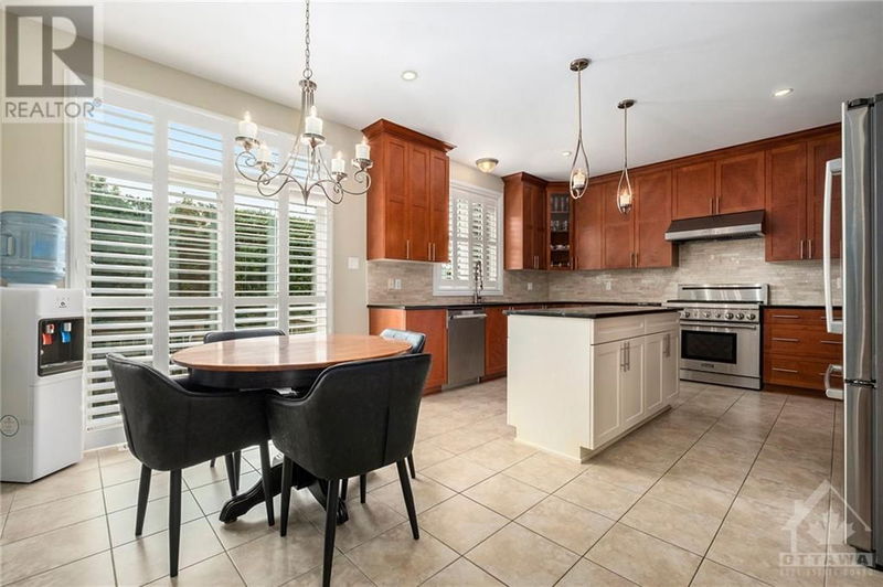 762 LAKEBREEZE Circle  Ottawa, K4A0R6 | Image 6