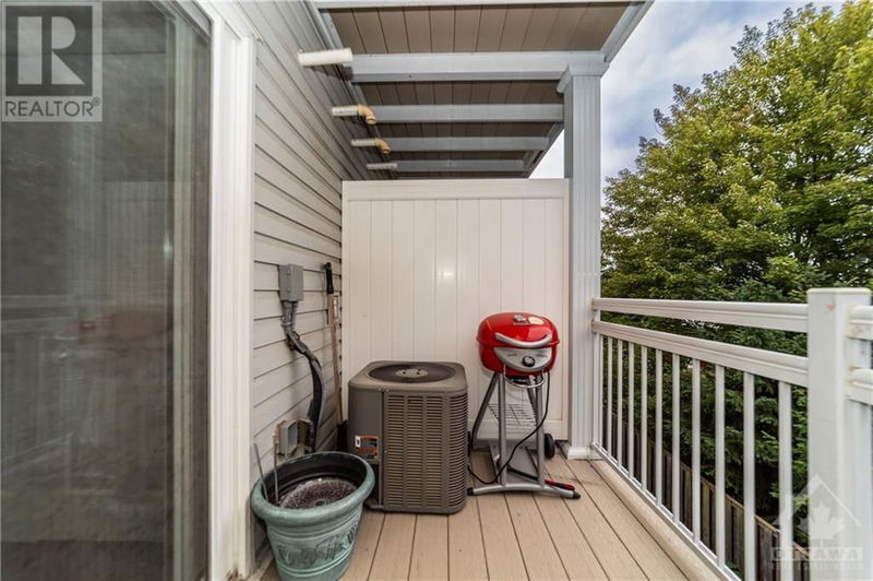 386 GALSTON Private  Ottawa, K1W0G3 | Image 15