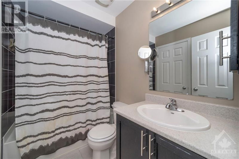 386 GALSTON Private  Ottawa, K1W0G3 | Image 27