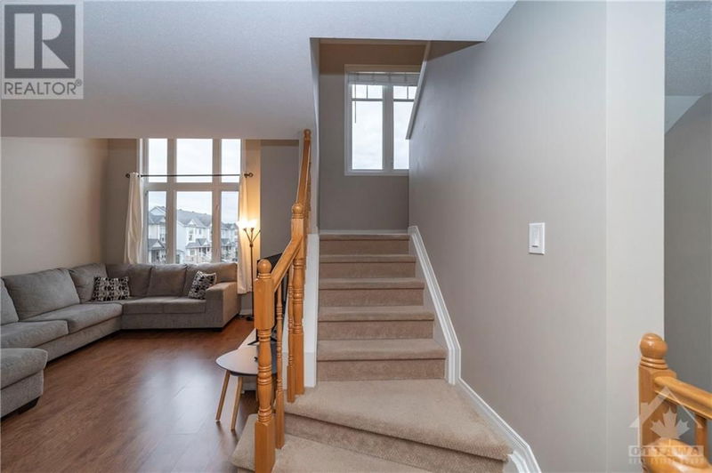 386 GALSTON Private  Ottawa, K1W0G3 | Image 3