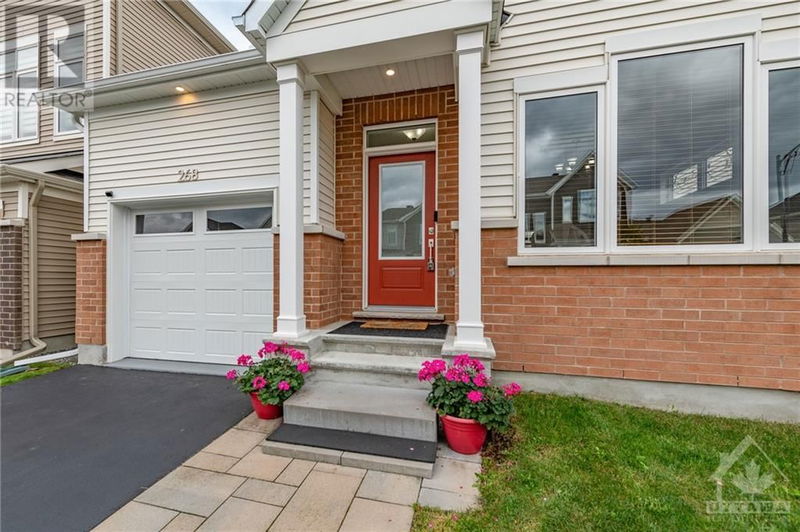 268 ARGONAUT Circle  Ottawa, K1W0M6 | Image 3