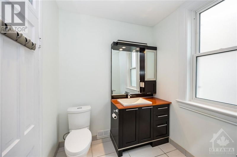 458 MCLEOD Street  Ottawa, K1R5P6 | Image 17