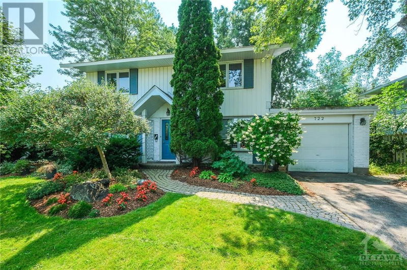 722 FIELDING Drive  Ottawa, K1V7G5 | Image 2