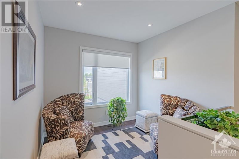 451 LONGWORTH Avenue  Ottawa, K1T0T7 | Image 17