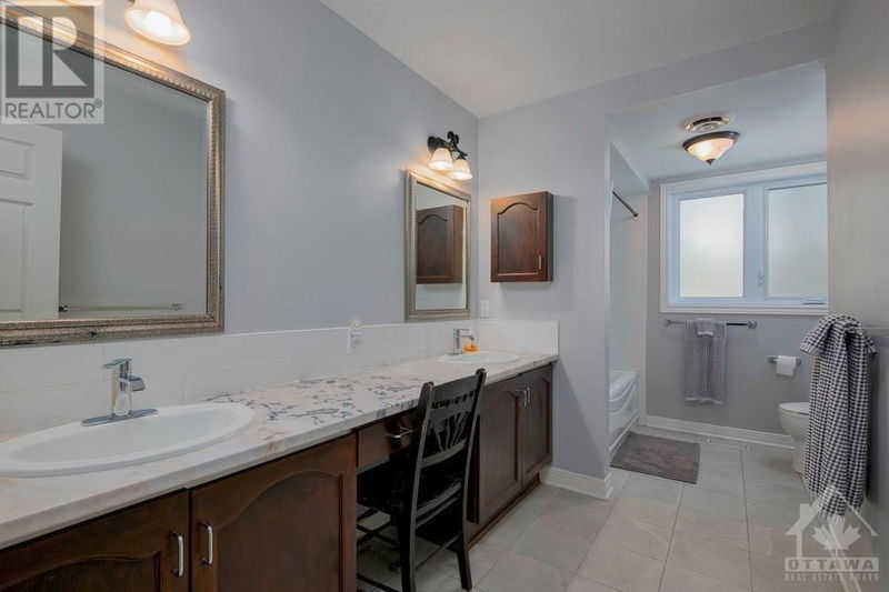 3 WINTERGREEN Drive  Ottawa, K2S1E5 | Image 17