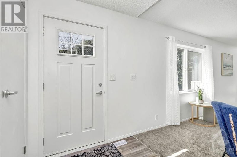 41 VANIER Road  Ottawa, K2H7S6 | Image 3