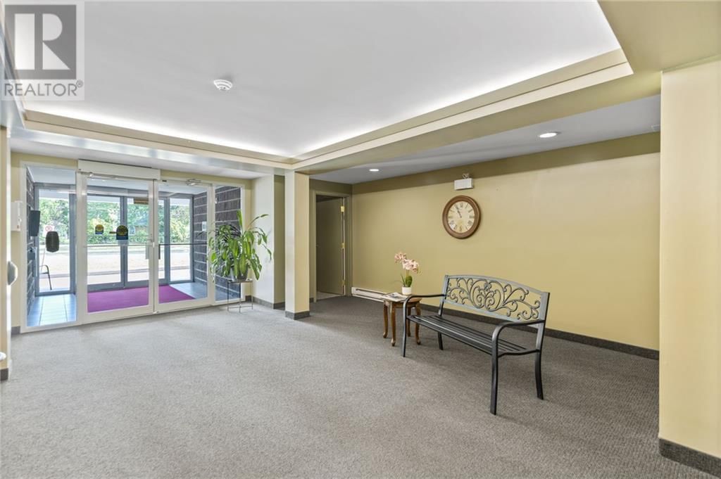 274 ORMOND STREET UNIT#106 Image 3