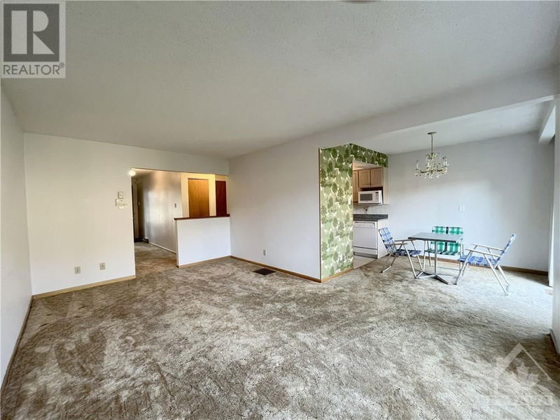 26B BLACK FOREST Lane  Ottawa, K2H5C8 | Image 9