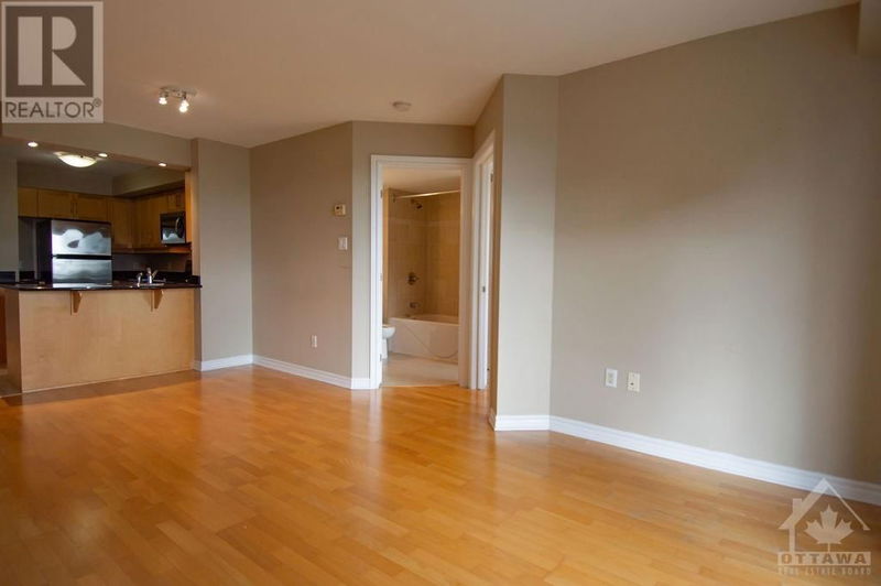  811 - 314 CENTRAL PARK Drive  Ottawa, K2C4G4 | Image 5