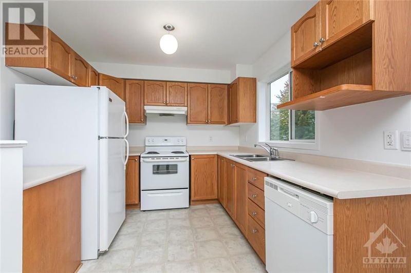 242 GERSHWIN Private  Ottawa, K2H1G5 | Image 5