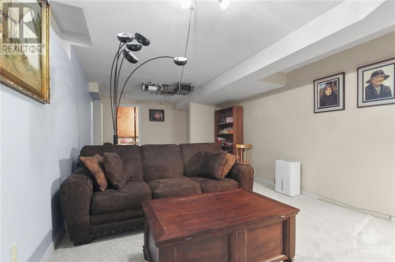 21 AINTREE Place  Ottawa, K2M2G5 | Image 25