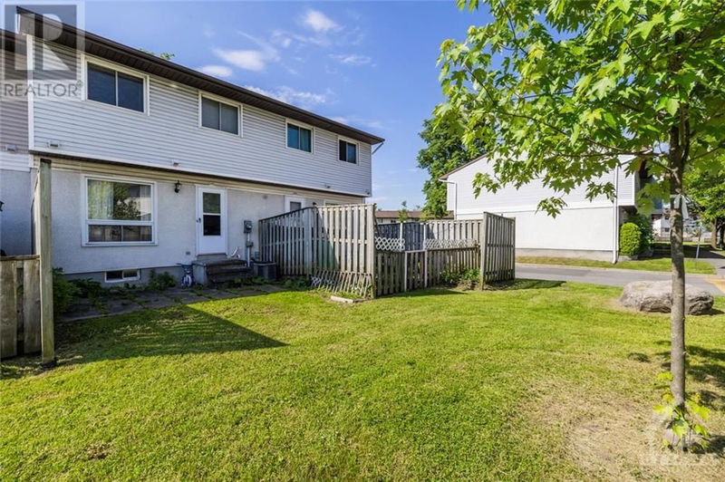 4836 HENDON Way  Ottawa, K1J8T1 | Image 22