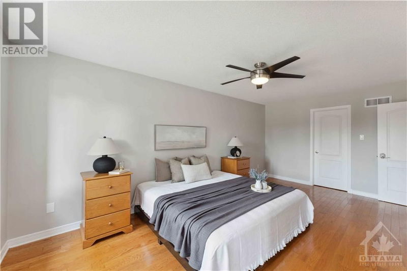 20 FORESTGLADE Crescent  Ottawa, K1G5X3 | Image 11