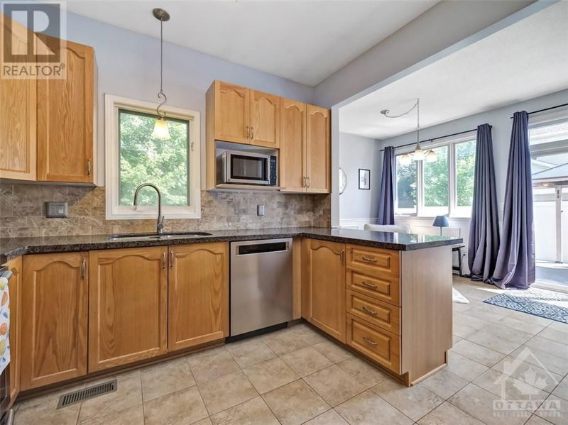 1801 NORTHLANDS Drive  Ottawa, K4A3S9 | Image 10