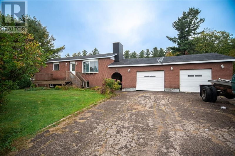 84 RICHARDSON Crescent  Pembroke, K8A6W5 | Image 26