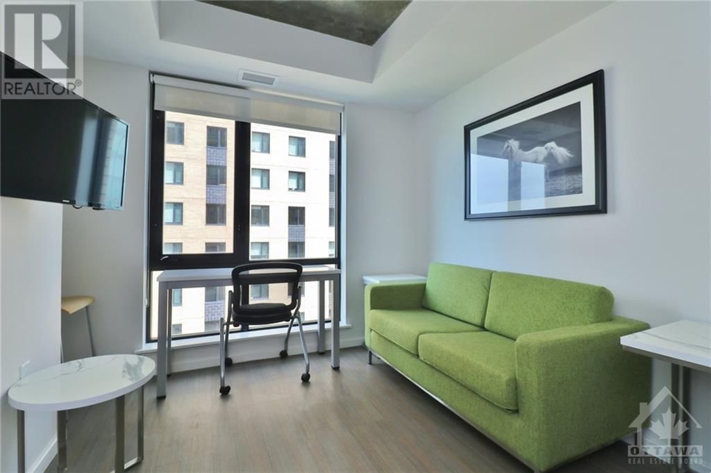 105 CHAMPAGNE AVENUE UNIT#908 Image 8