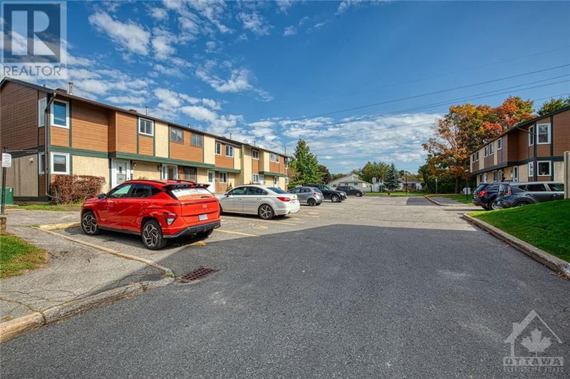  152 - 1449 RIDGEBROOK Drive  Ottawa, K1B4T1 | Image 22