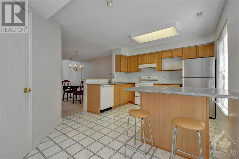 44 BRISTON Private  Ottawa, K1G5P5 | Image 19