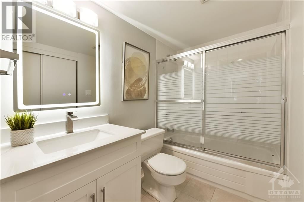 45 HOLLAND AVENUE UNIT#215 Image 14