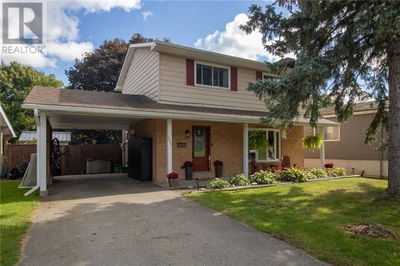 1333 BRIARWOOD Drive  Brockville, K6V6E2 | Image 1