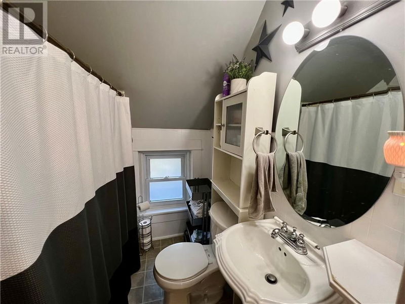 31 EDWARD Street  Brockville, K6V5K3 | Image 28