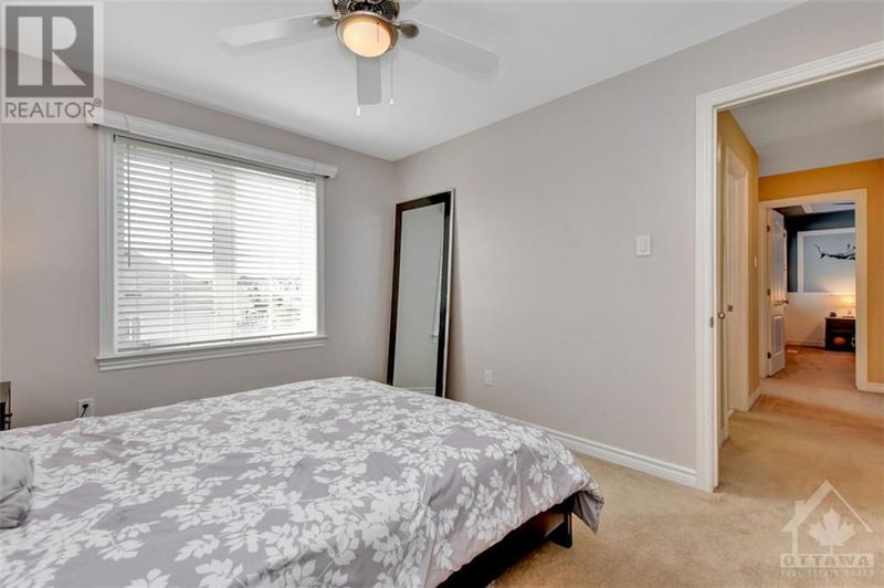 1900 MICKELBERRY Crescent  Orleans, K4A0E5 | Image 20