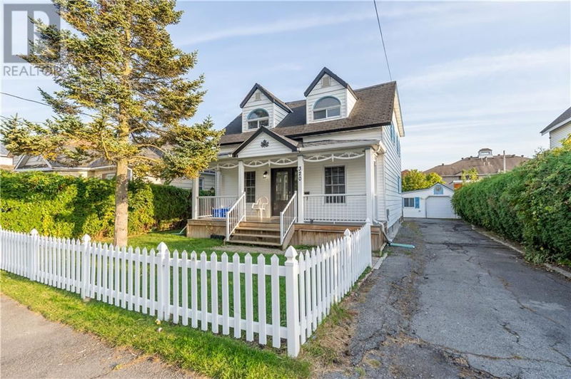 320 FIRST Street West Cornwall, K6J1C7 | Image 1