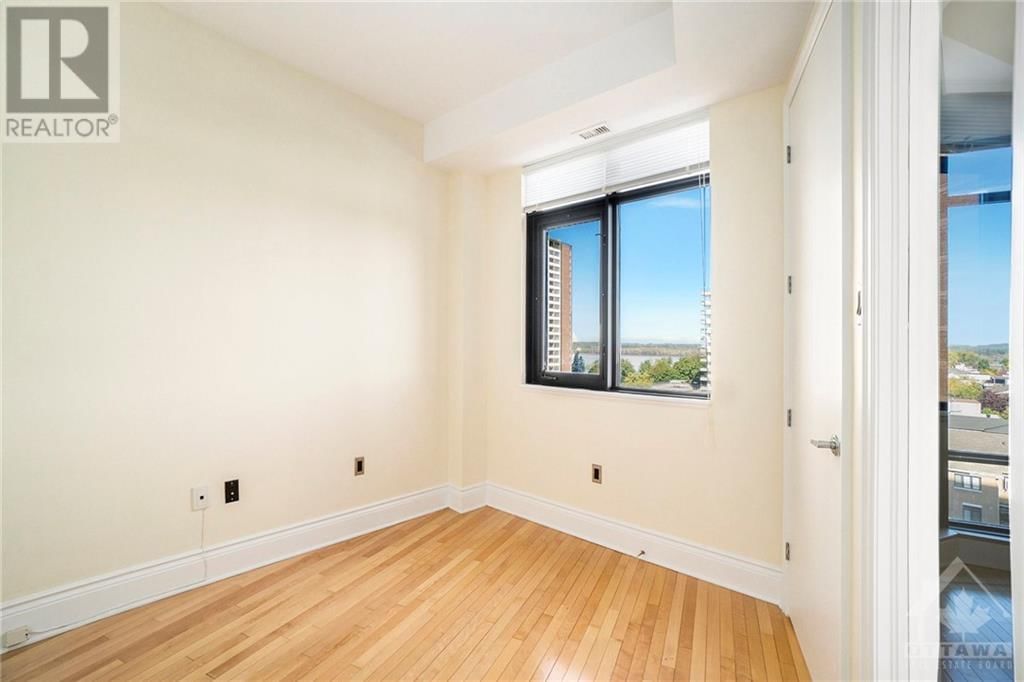 420 BERKLEY AVENUE UNIT#609 Image 11