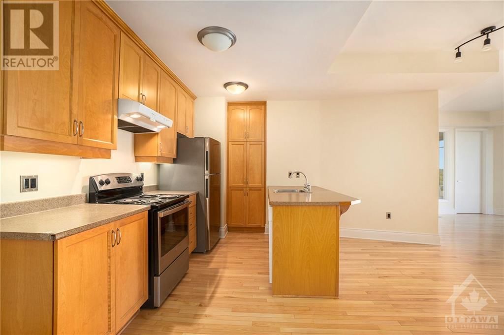 420 BERKLEY AVENUE UNIT#609 Image 6