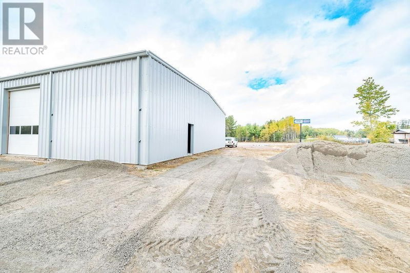 99 INDUSTRIAL Avenue  Petawawa, K8H2W8 | Image 6