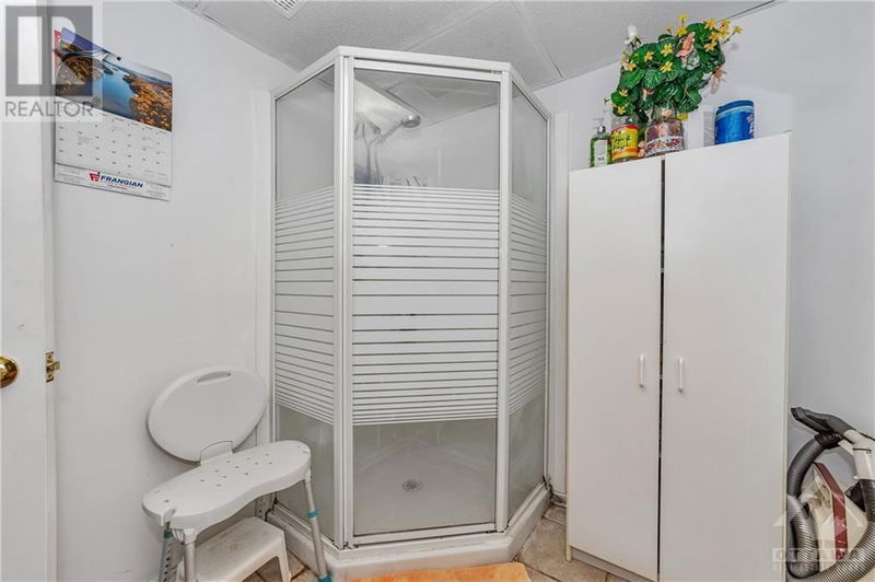 186 DU GRAND BOIS Avenue  Orleans, K1E2Z1 | Image 23