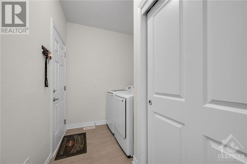 946 SOCCA Crescent  Ottawa, K4A5M1 | Image 9