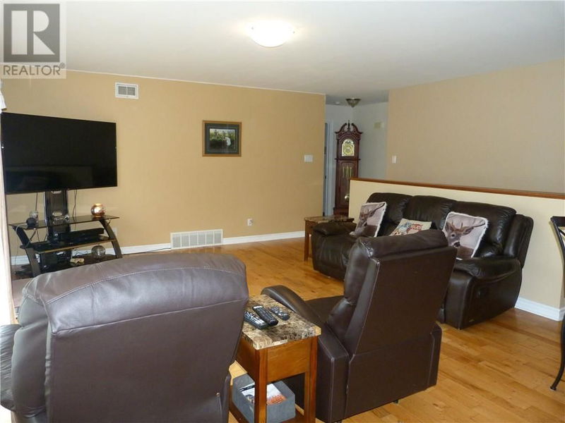 40 LORI Lane  Chesterville, K0C1H0 | Image 4