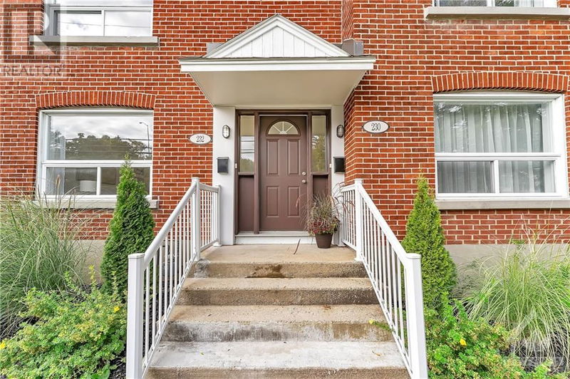 232 HOLLAND Avenue  Ottawa, K1Y0Y5 | Image 3