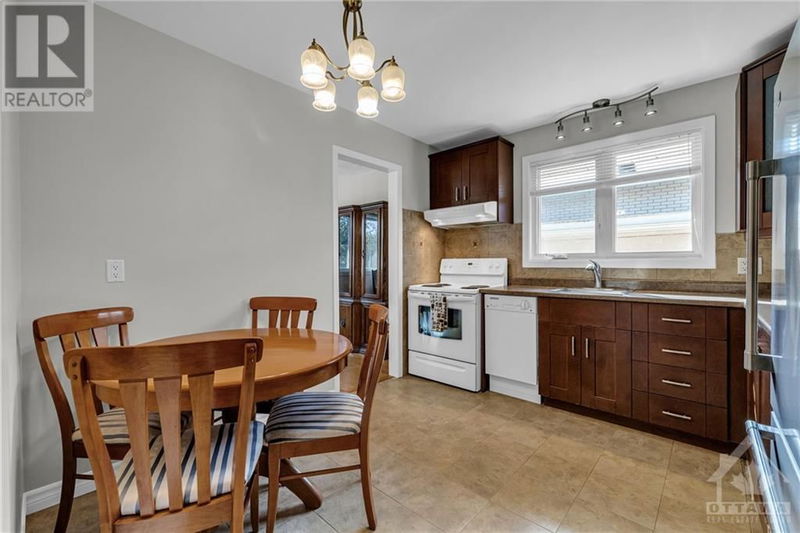 1239 KITCHENER Avenue  Ottawa, K1V6W4 | Image 12