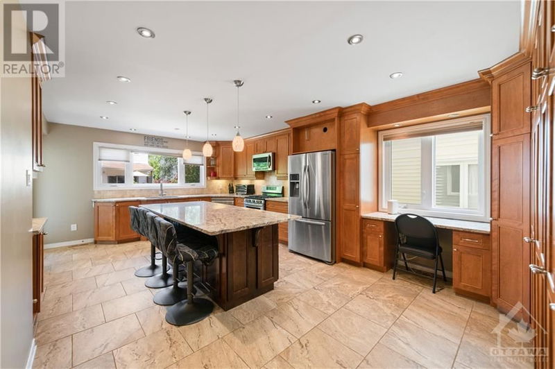 58 TOWNSEND Drive  Ottawa, K2J2V4 | Image 10